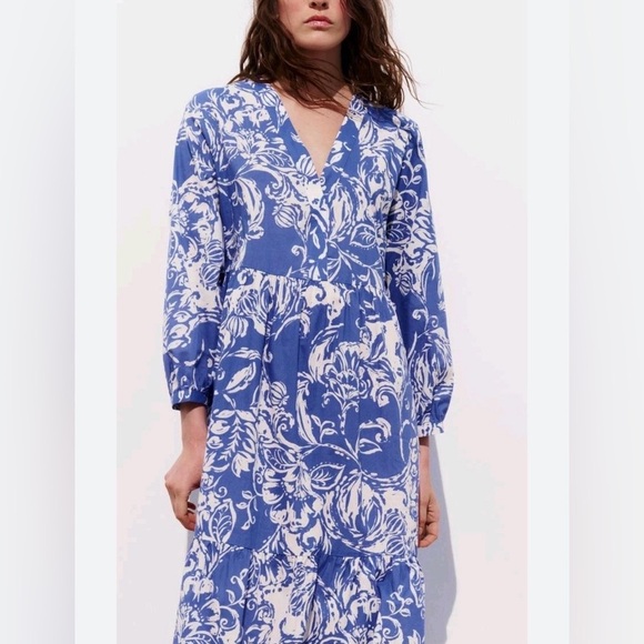 Zara Dresses & Skirts - Zara New with Tags Blue Floral Maxi Dress